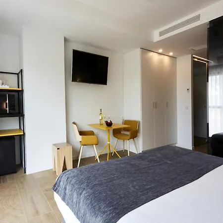 Moontels Alameda 41 Hotel 4*