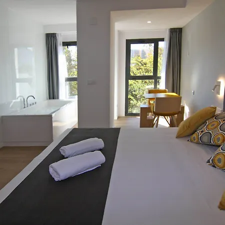 Moontels Alameda 41 Hotel 4*